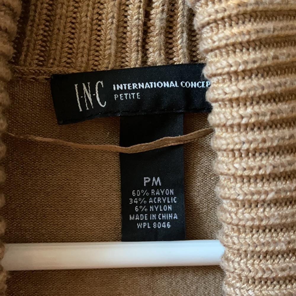 Cardigan - Picture 2 of 2